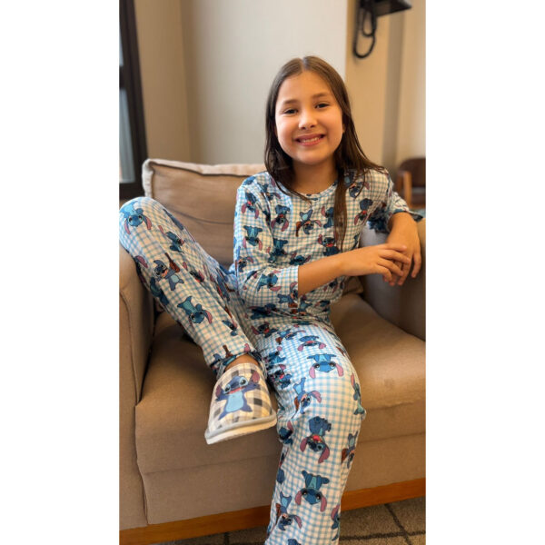 Pijama Manga Longa Stitch Quadriculado