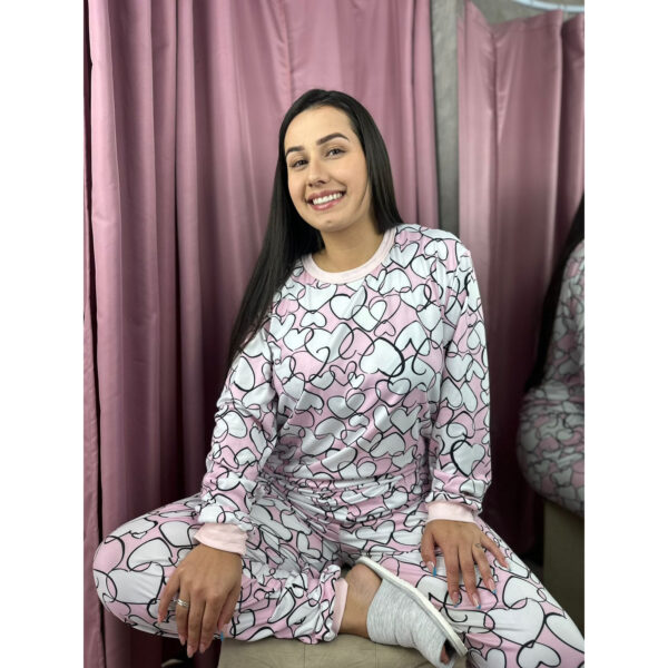 Conjunto Manga Longa Rosa Corações